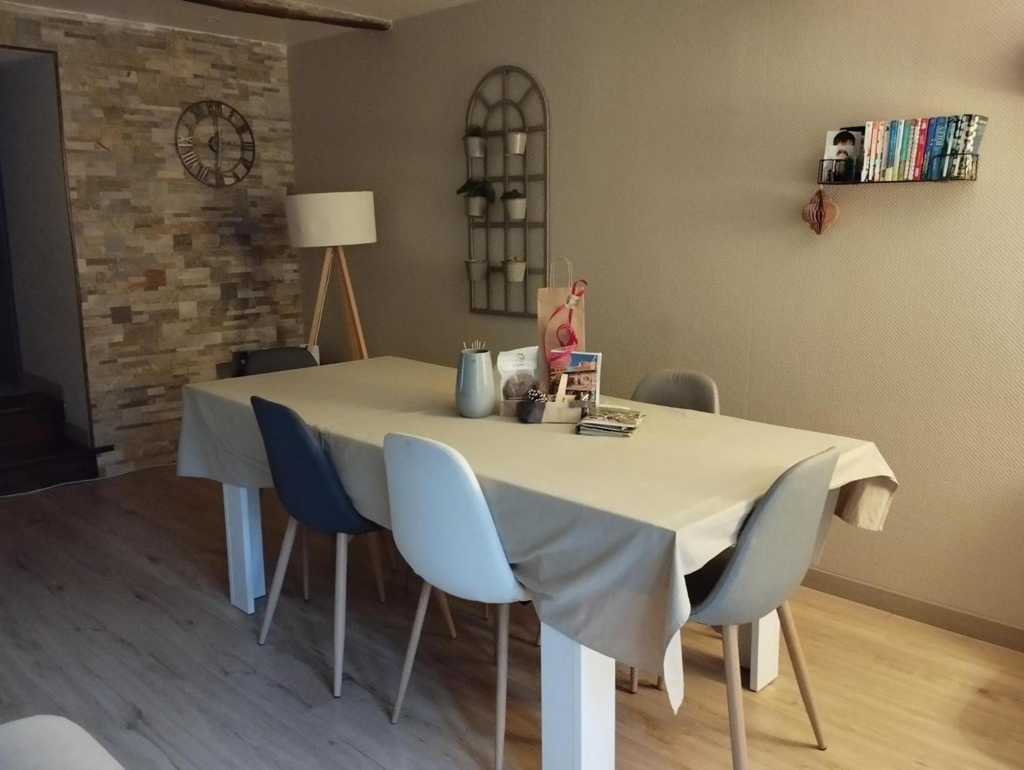 La Maison De Marie, Cosy Et Spacieuse - 3 Chambres Dont Une Climatisee Шатійон-сюр-Шаларонн Екстер'єр фото
